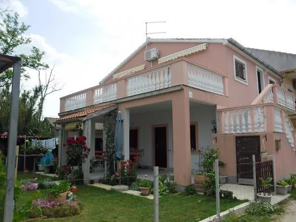 Apartment In Privlaka With Sea View, Terrace, Air Conditioning, Wifi 3591-2  Privlaka (Zadar)
