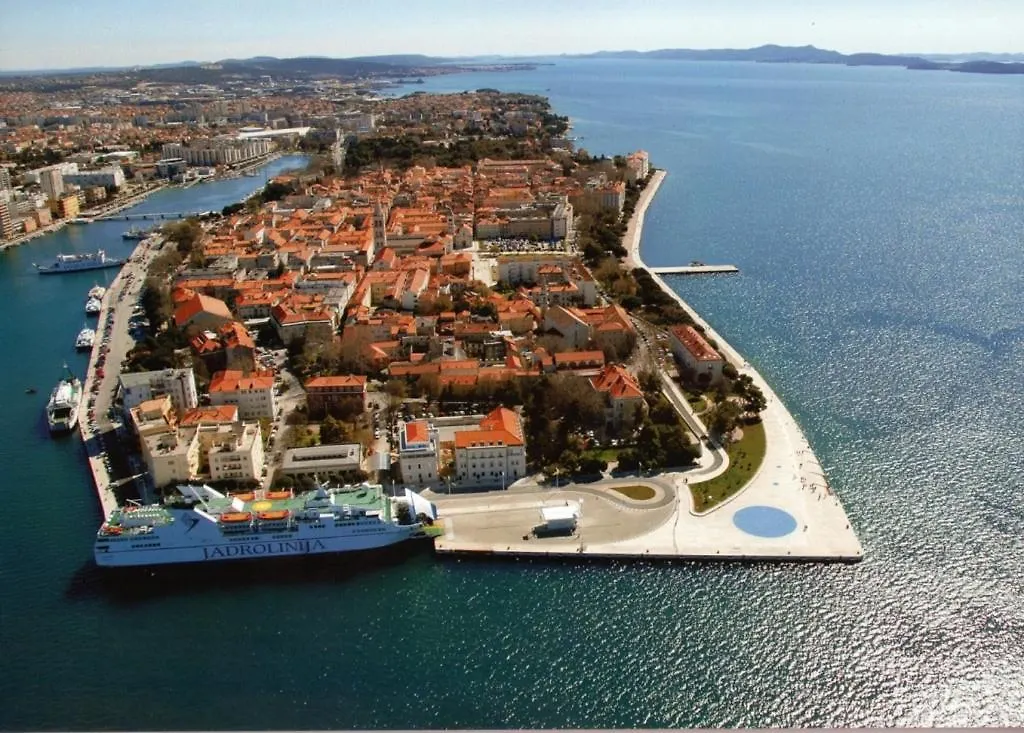 Apartment In Privlaka With Sea View, Terrace, Air Conditioning, Wifi 3591-2 0*, Privlaka (Zadar) Croatia